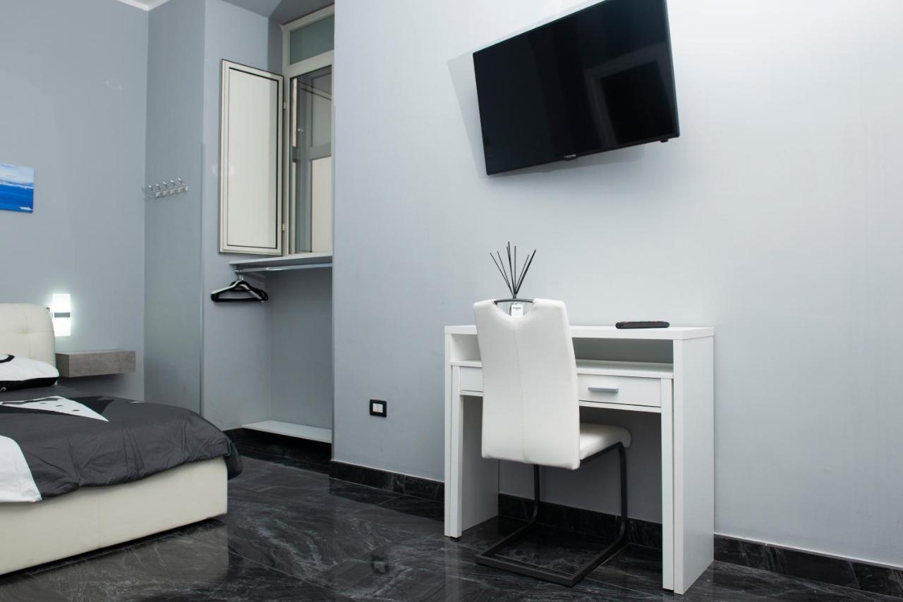 Royal Rooms Station Napoli Ngoại thất bức ảnh