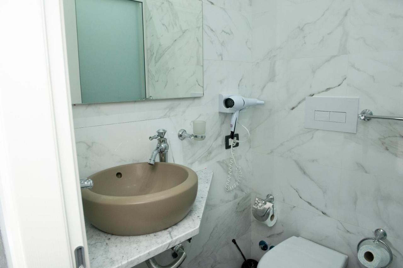 Royal Rooms Station Napoli Ngoại thất bức ảnh